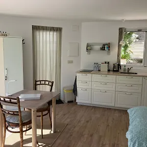  Apartamento La Penita - Sunny With Private Pool And Garden